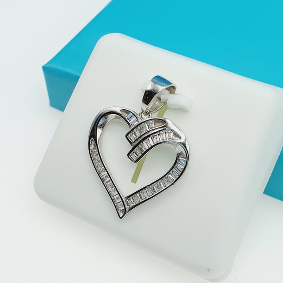 "925 Sterling Silver CZ Beautiful Pendant for Women, 1USPAR4023 - Picture 5 of 6